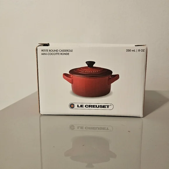 NIB Le Creuset Turquoise Mini Cocotte 10cm - Picture 15 of 16